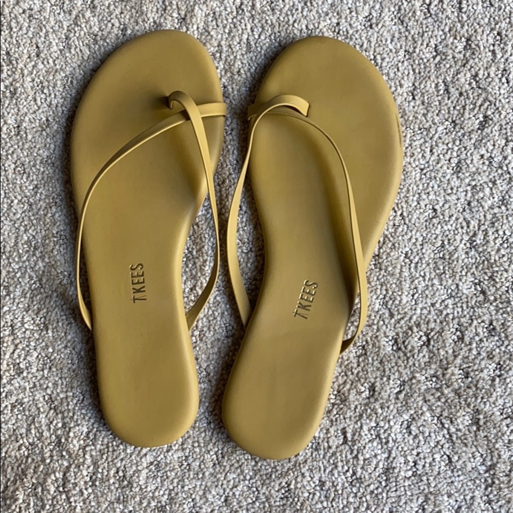 TKEES Tan Minimalist Leather Flip Sandals